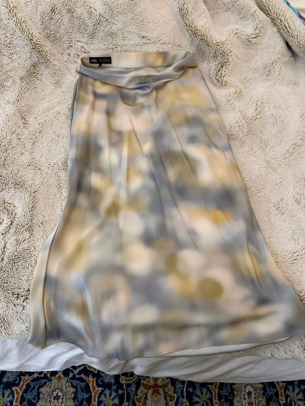 Zara Women's Satin Midi Skirt in Soft Pastel Print